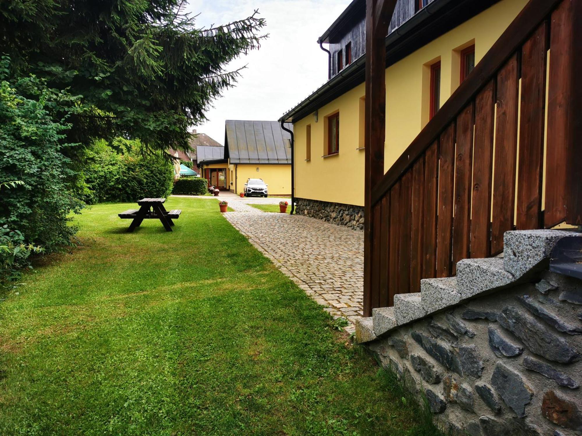 Penzion Kovarov Frymburk Exterior foto